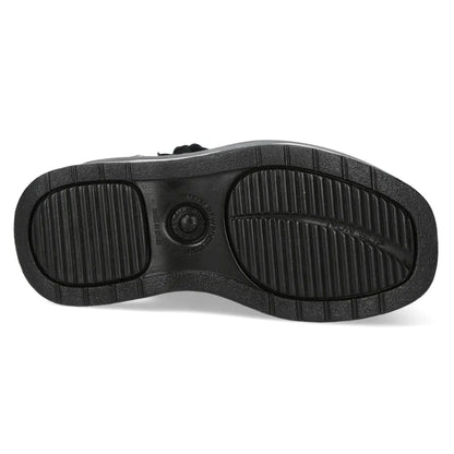 C100