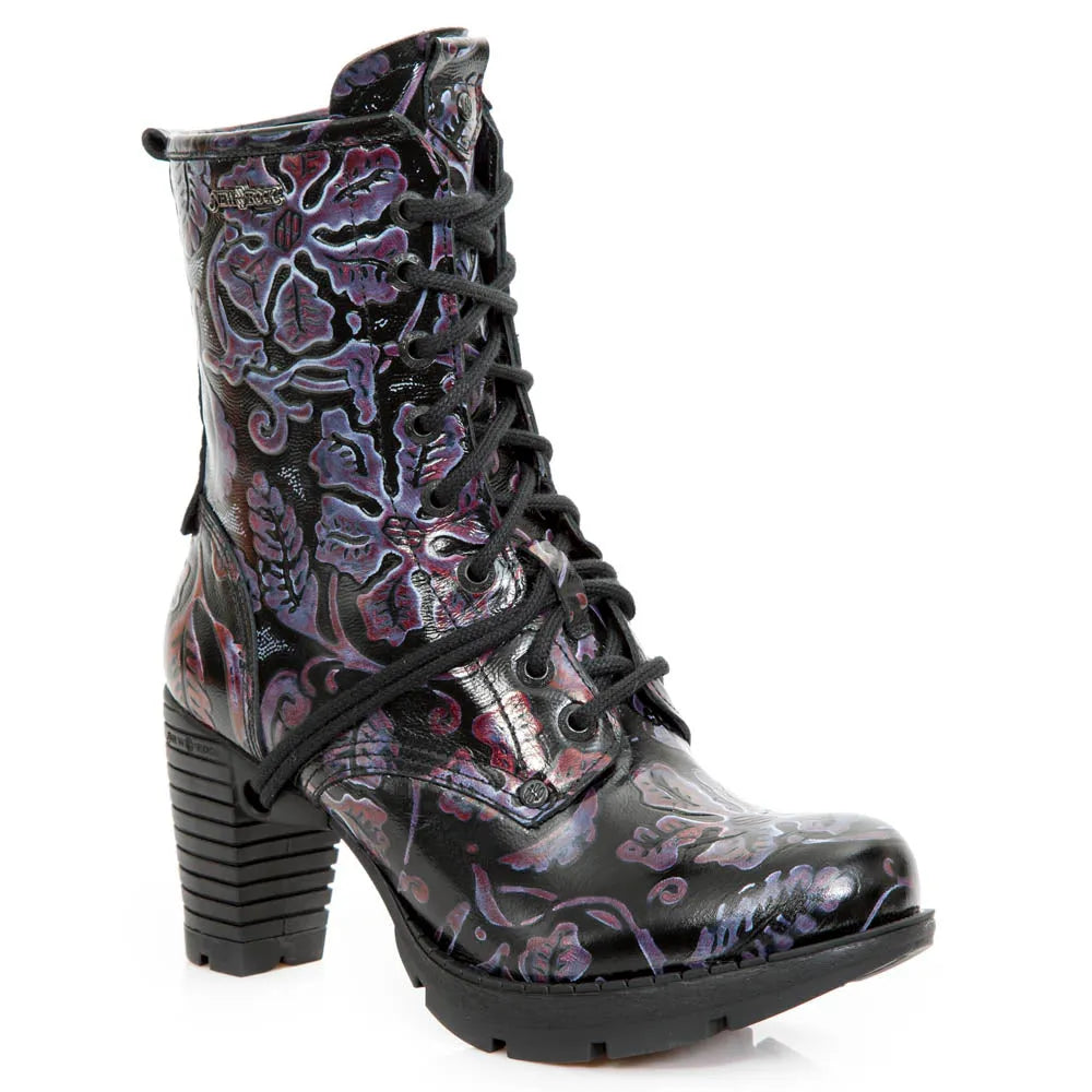 C82